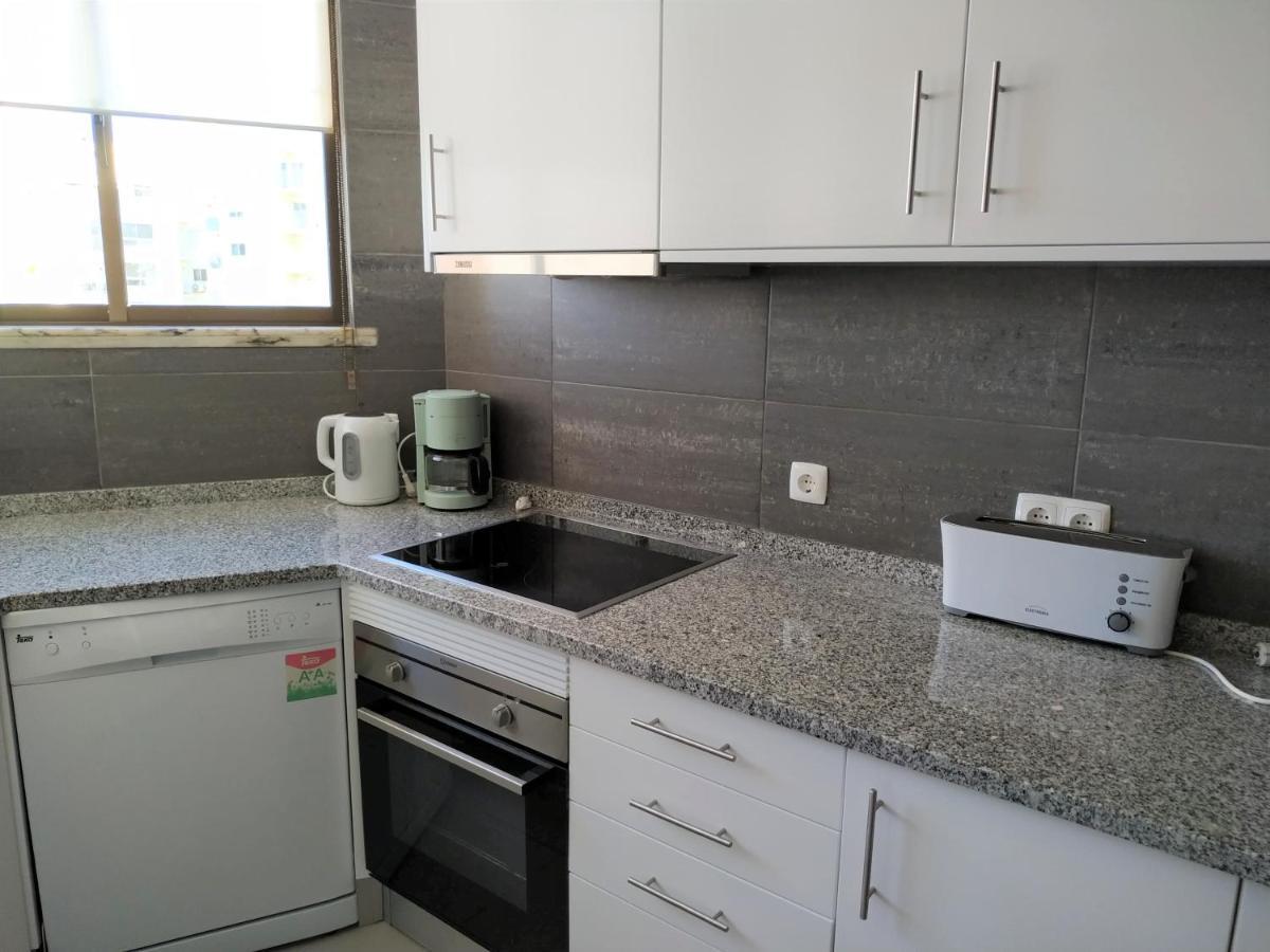 5J Sao Gabriel - Casas & Papeis Apartment Armacao de Pera Bagian luar foto